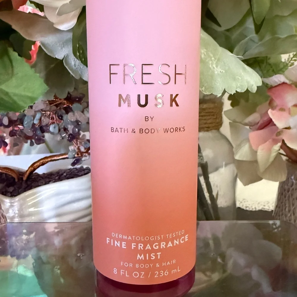 🆕🪷 BATH & BODY WORKS “FRESH MUSK“ FINE FRAGRANCE MIST FOR BODY AND HAIR. NEW.